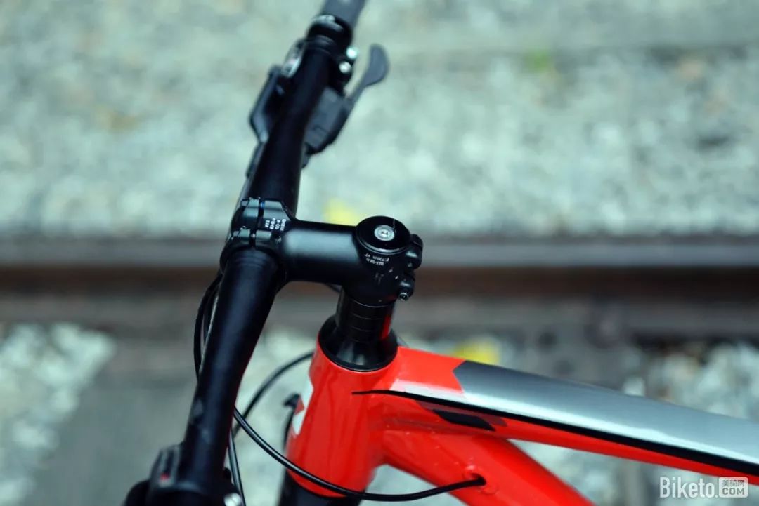 ucc山地车布雷德3测评,ucc德曼特2.0山地车怎么样