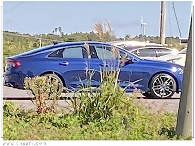 起亚k5新款黑顶,起亚新款k5改色黑武士