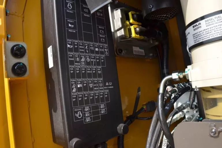 「寻龙记8」临工E6135F挖掘机评测：精雕细琢匠人本色