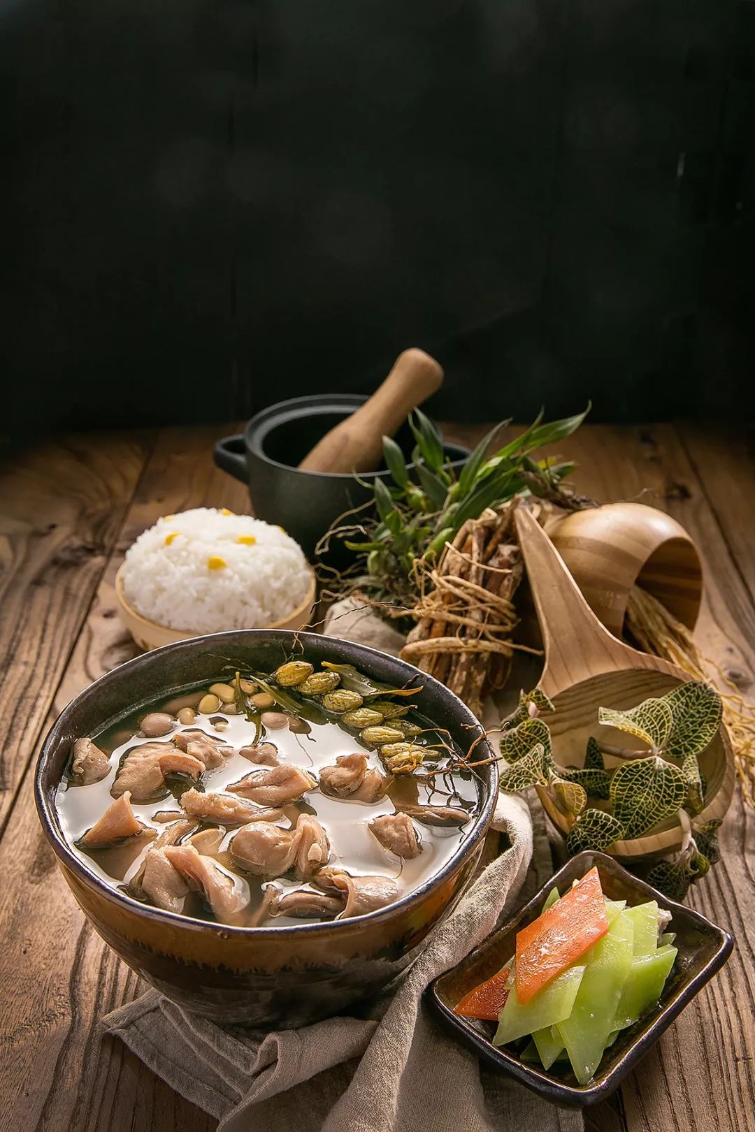 哪里的猪肉最好吃为什么,猪肉哪个部位煮着吃最好吃