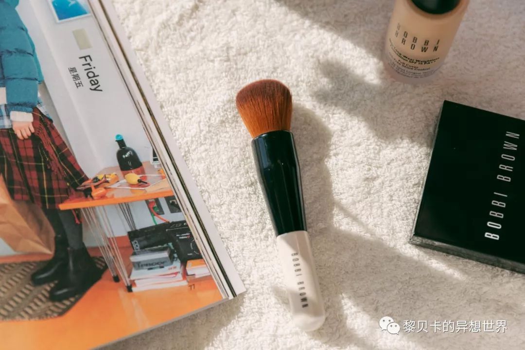 买了很多眼影却还是不会画,买了好多化妆品