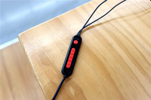 倍思游戏耳机c18,倍思c18沉浸式耳机