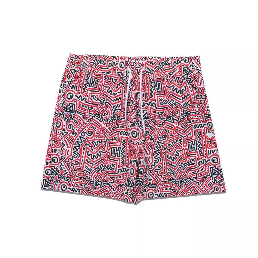 潮流|A$APRocky推出全新服饰周边，全球最大星巴克落户芝加哥