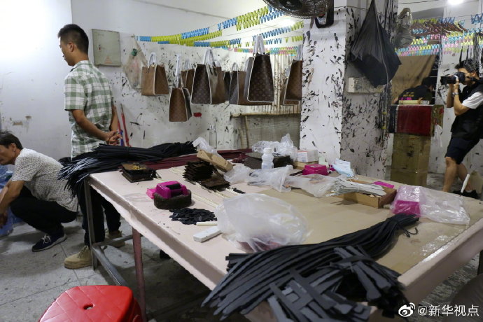 迪拜机场免税店都有什么奢侈品,迪拜的奢侈品排行榜