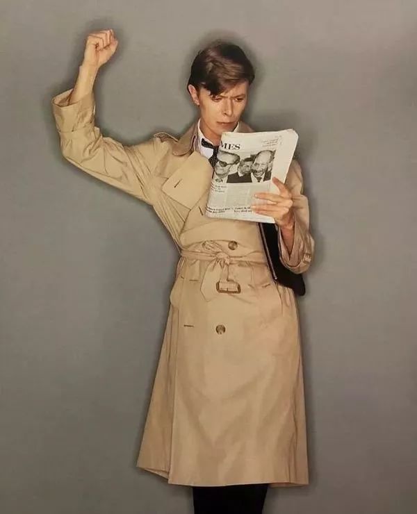 burberry绅士,burberry风衣高质量男性