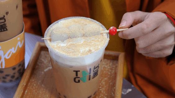 奶茶界又有大动作？这杯火锅奶茶，我可以