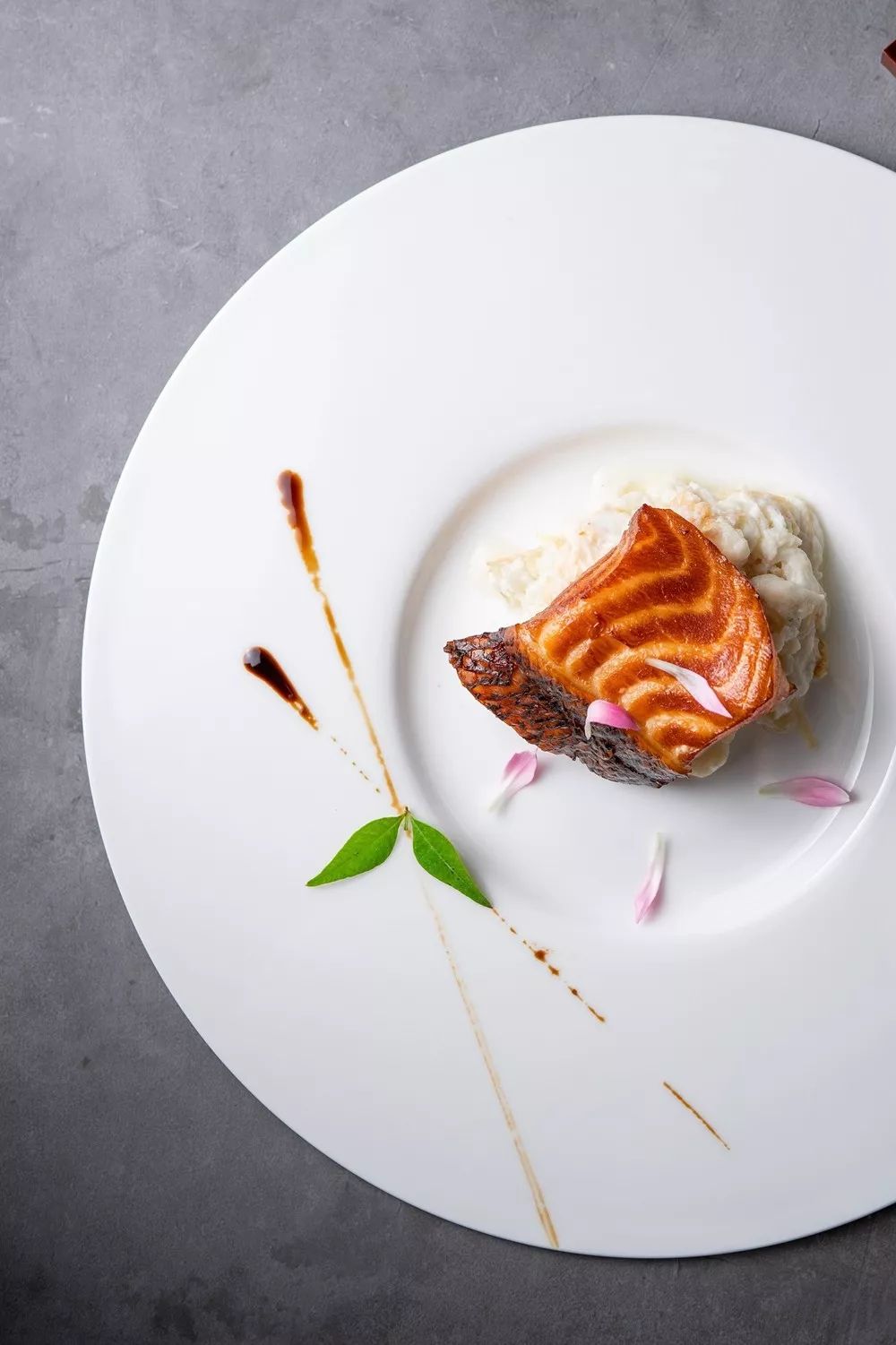 沪上香格里拉“四手联弹”，主厨也怀旧