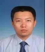 他们开车的，快把他们“揪”出来