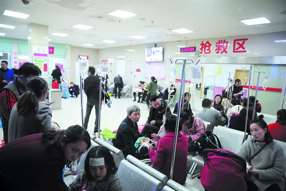 成都娃娃生病了怎么去医院,秋冬季婴儿生病了