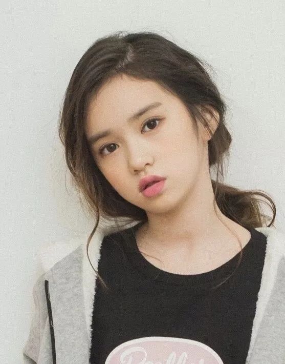 iu林允儿衣服,林允儿iu私服