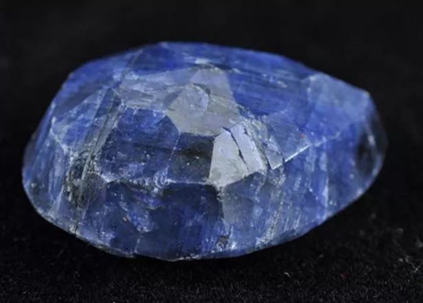 中国境内最好的宝石,中国哪里宝石最多