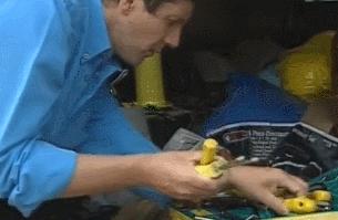 艺术创想是小神龙俱乐部的吗,小神龙俱乐部里的艺术创想