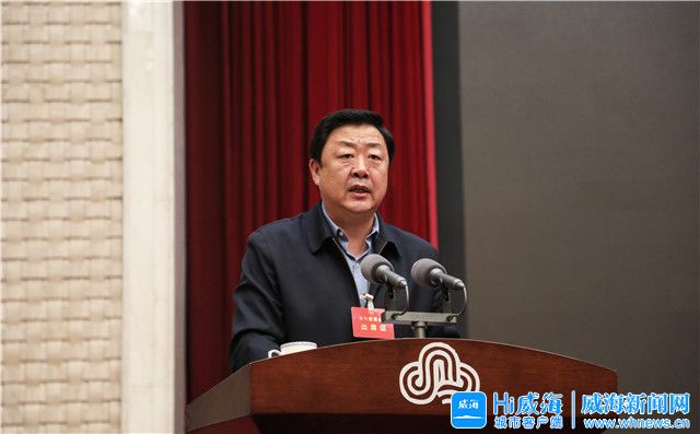 铆足劲向前冲,铆足干劲建项目