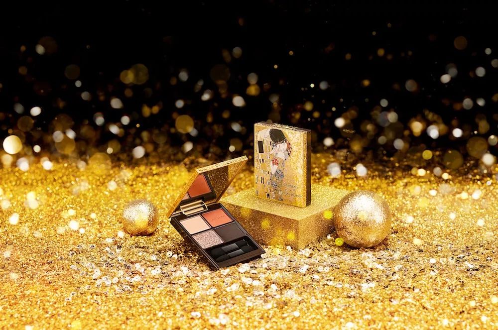 秋冬超适合温油不夸张眼妆,秋冬灵动眼妆给人干净清透的感觉