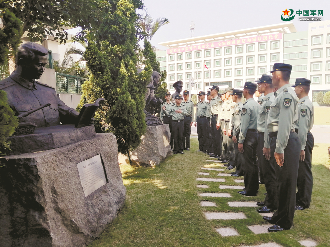 驻澳门部队1999年官兵,驻澳门部队17次军营开放日