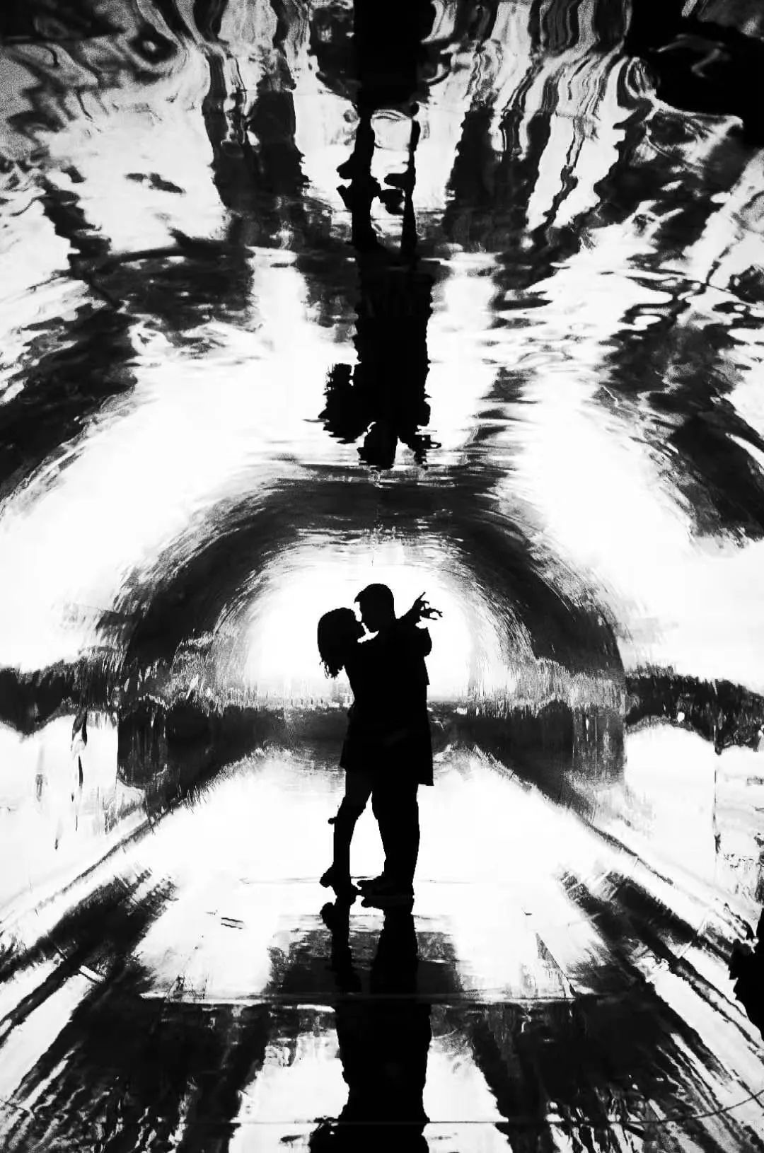 卷毛佟零基础手机摄影课百度网盘,卷毛佟手机摄影大赛作品