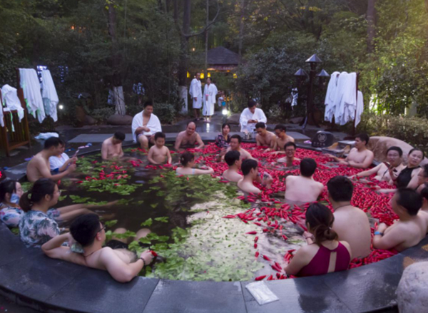 智圣汤泉附近火锅,智圣汤泉好吃的推荐