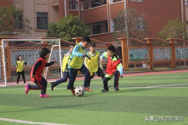 益阳三里桥小学足球比赛,益阳乡镇学校足球联赛