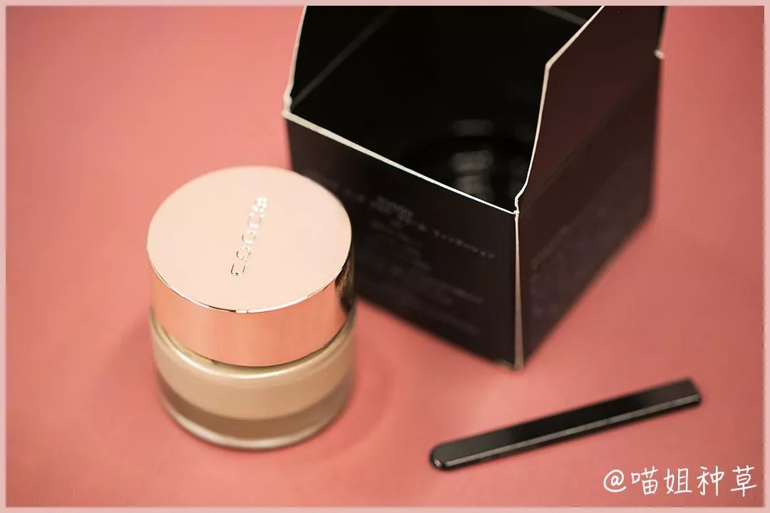 后的化妆品怎么辨别真假,怎么辨别在网上买的化妆品真假