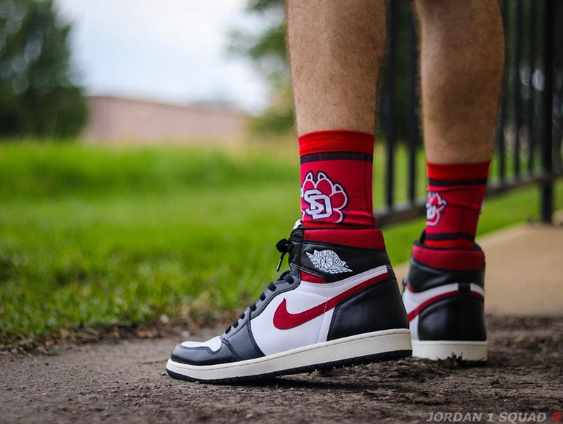 最值得买的两百元以下的aj,aj1哪双最值得购买