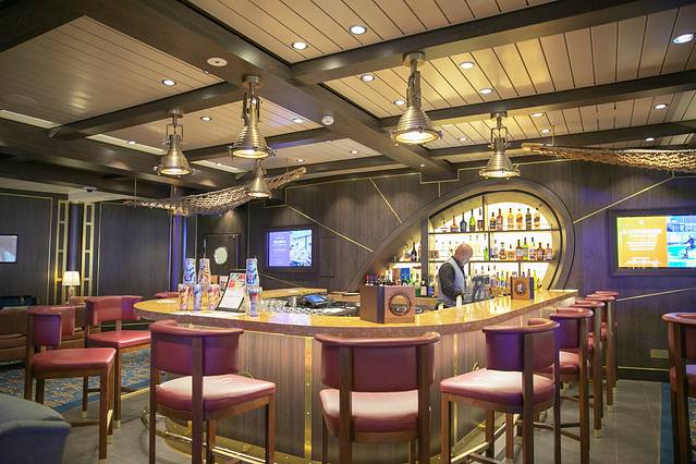 缱绻冬日，一场关于夏日游轮的狂欢礼赞