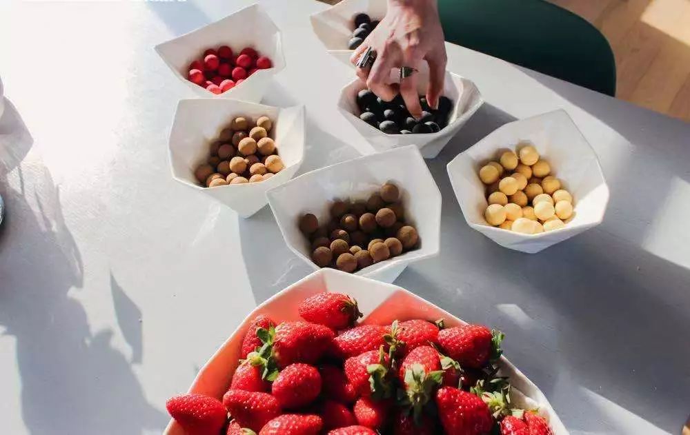 圣诞锦鲤|吃不到长达12小时的丹麦圣诞午餐？但我们可以让你拿礼物到手软