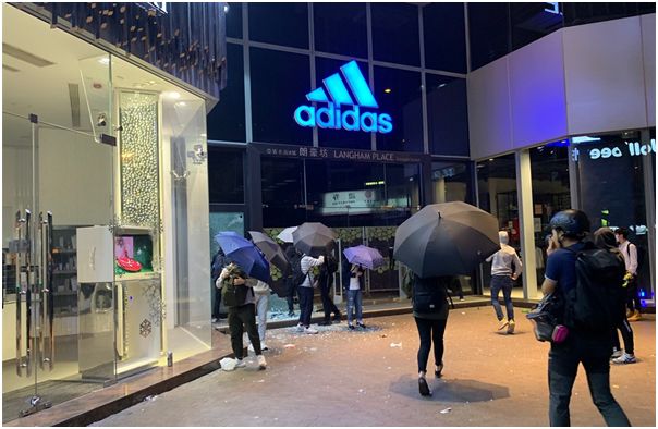 adidas广告刘亦菲易烊千玺,刘亦菲adidas代言人