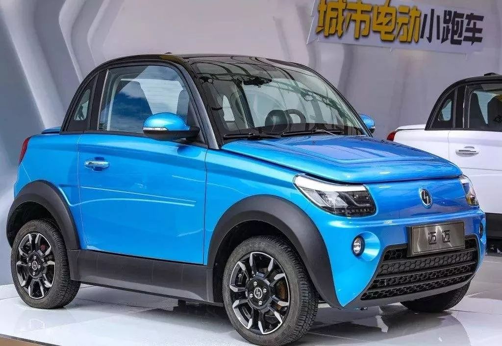 赛麟迈迈与青年迈迈的关系,赛麟迈迈卖了多少