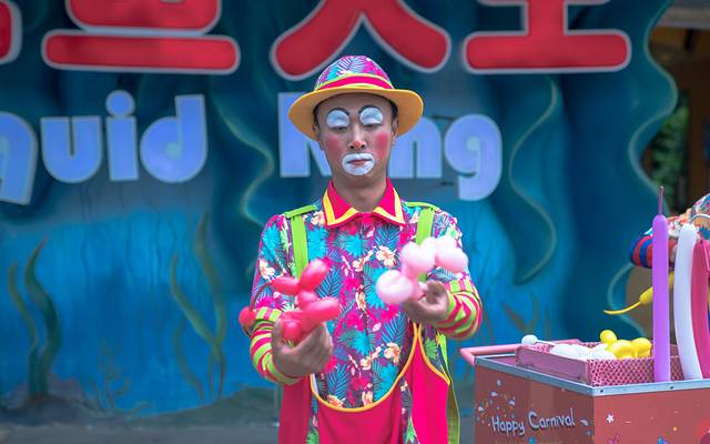 长隆海洋王国海牛馆探秘,珠海长隆海洋王国海底夜宿