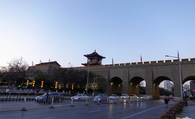 西安不仅是历史还是美食之都,西安真的是一个好吃又好玩的城市