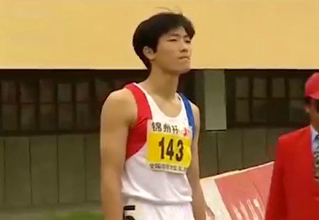 2000年转眼已是二十年前的事了,2000年已经是20年前了