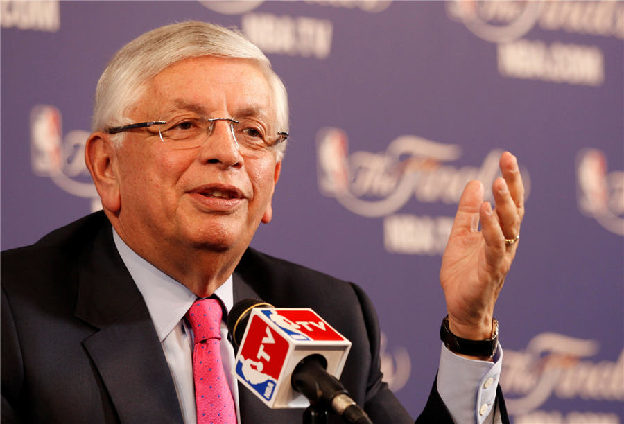 每日重大财经新闻播报,安徽卫视每日播报新闻