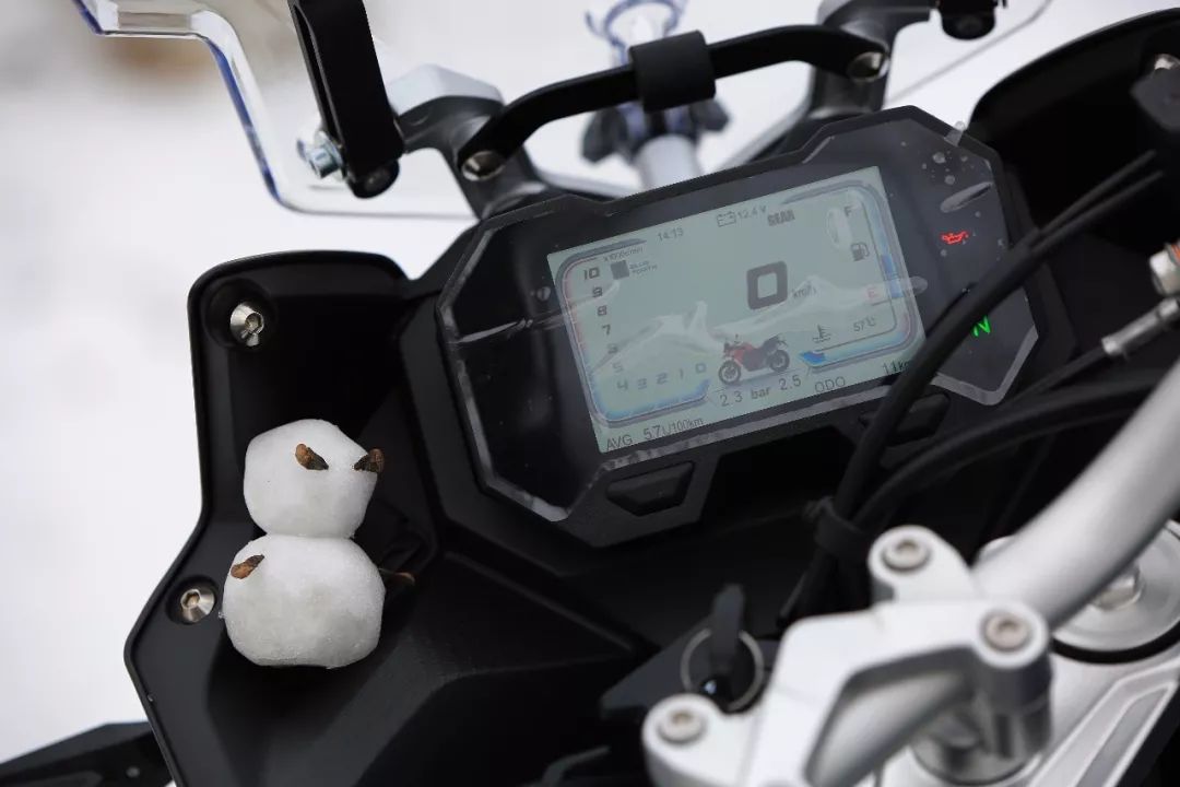 无极650gs拉力车,呆子隆鑫无极650拉力评测