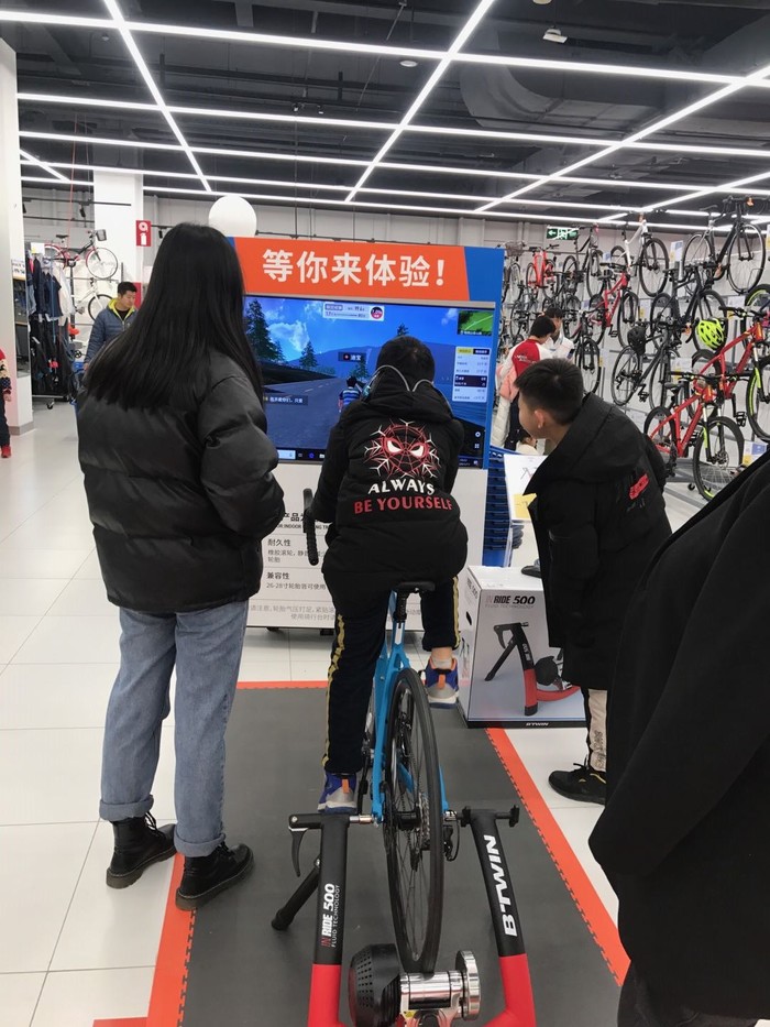 迪卡侬热度持续上升b站,迪卡侬新店开业西安