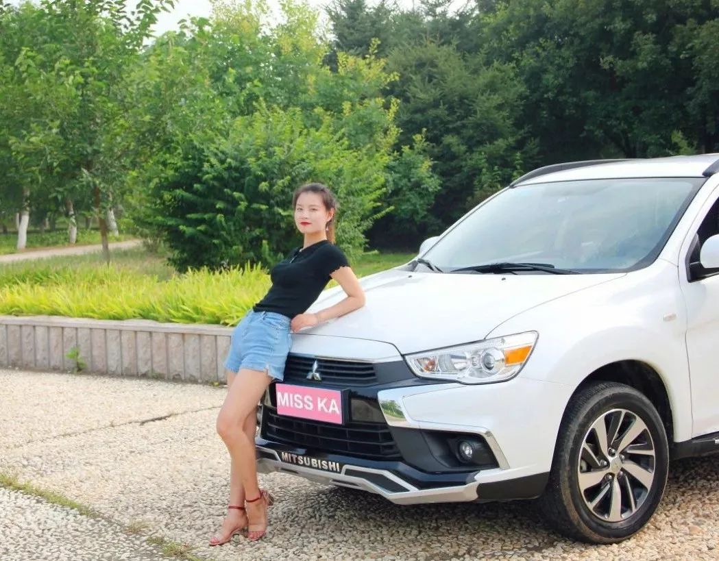 车主买了三菱劲炫，表示物有所值！操控良好的手动挡，外观前卫有格调，内饰被吐槽都不是大事儿