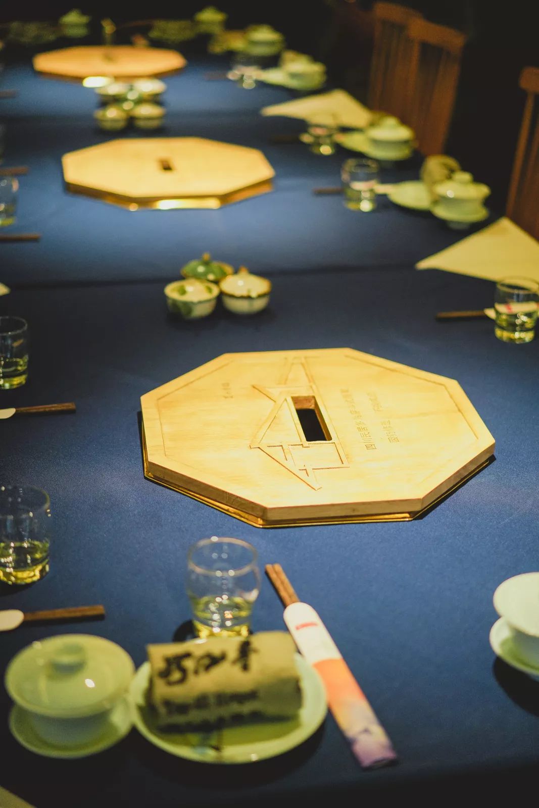 蜀九香火锅里面加了什么这么香,火锅蜀九香