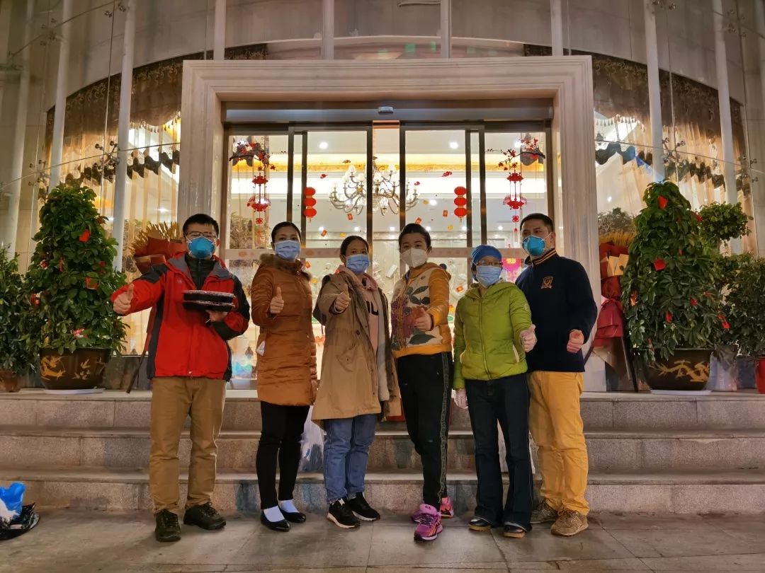 武汉重症医生人数,医护人员重症患者