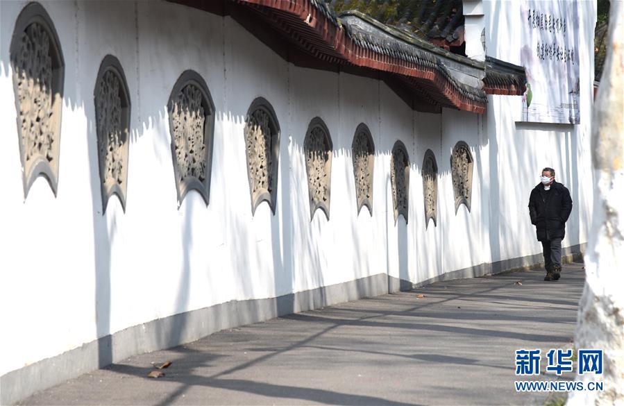 武汉，负重前行——“封城”七日记