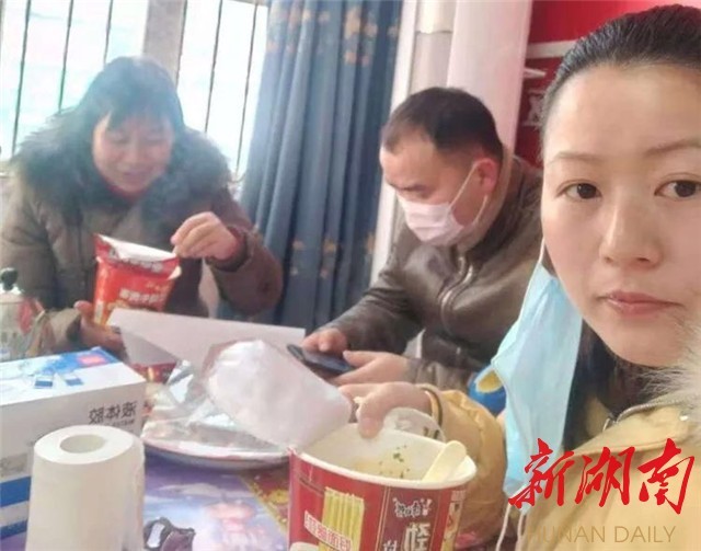 东安：这位“格格”暖化了湖北返乡居民的心