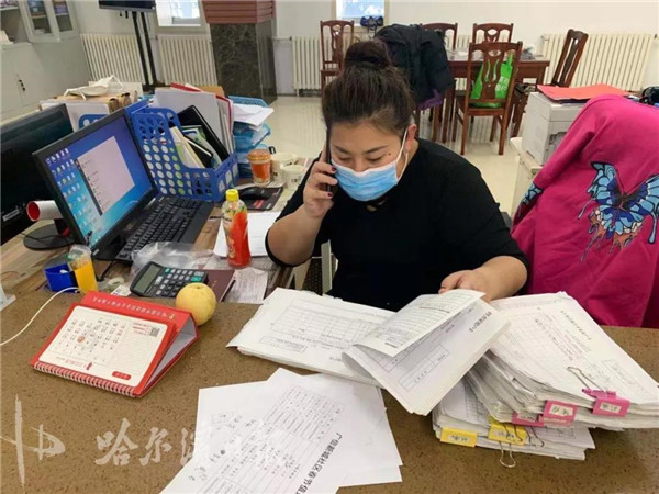 72小时打了16000多个电话！8名社区干部为了排查疫情拼了……