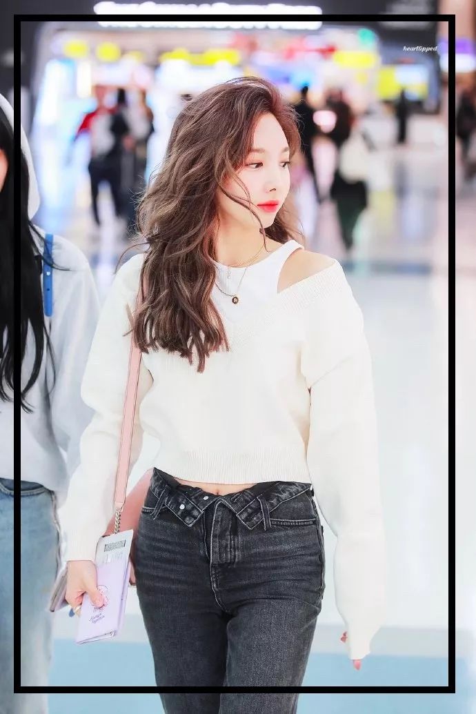 两位TOP女偶像的搭配抄袭事件