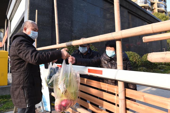 你有配送点我有代购员浙江各地多种渠道保障生活物资供应