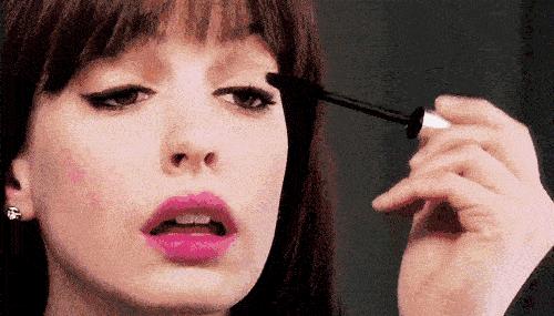 沈梦辰下睫毛,沈梦辰发光卧蚕为什么秒变猴哥