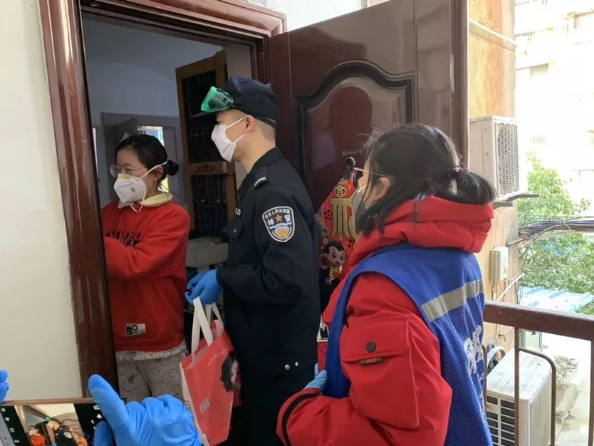 新冠肺炎疫情我们在行动,科学防控新冠肺炎疫情