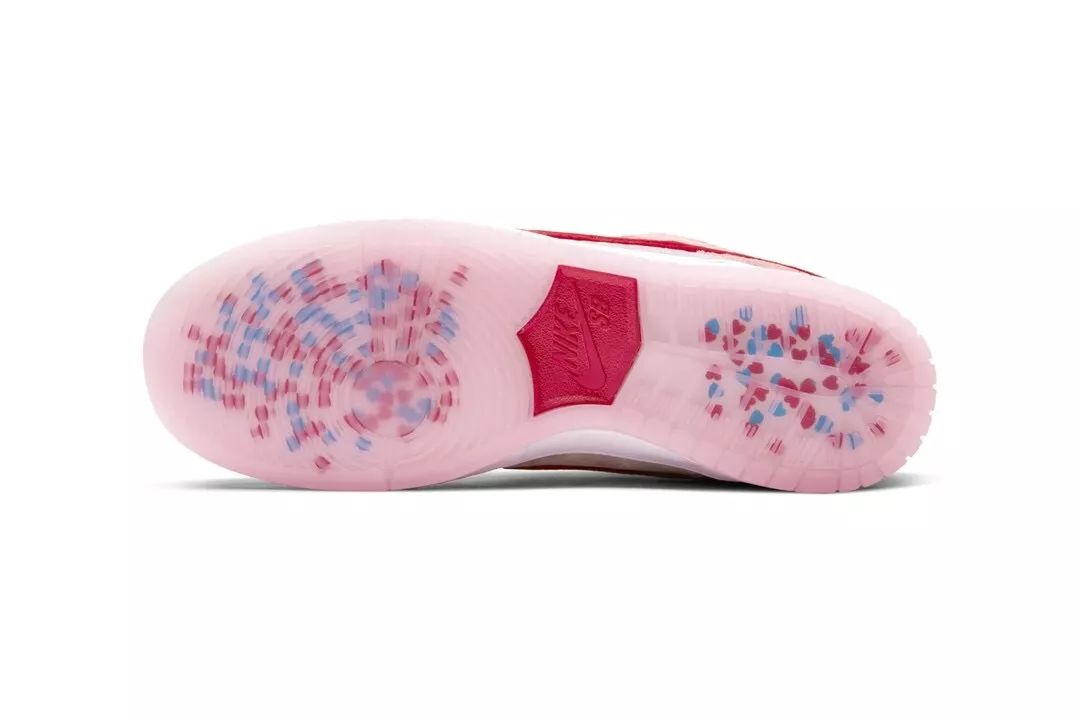 潮流范丨隔空约会时讨论一下你们穿哪双鞋碰面？我是肖战同款