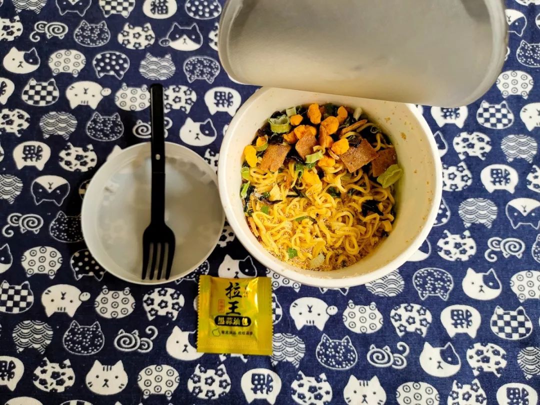 农心韩式炸酱面方便面测评,全球十大好吃泡面拌面测评