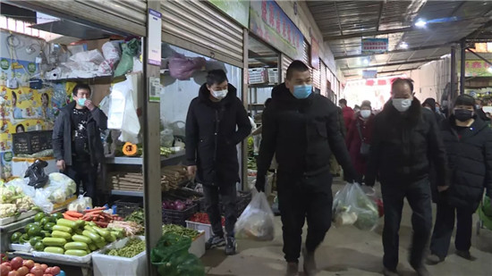 暖心!石棉县这些人做起了公益配送