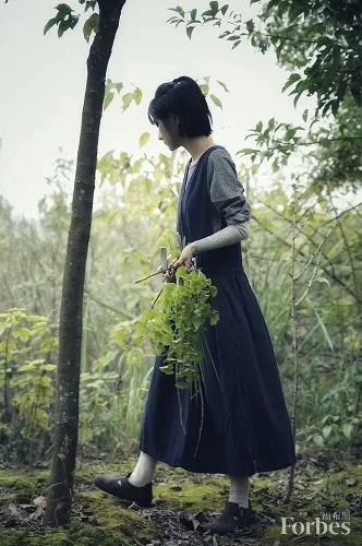 福布斯生活｜芳香疗法助你走出被困于疫情的情绪漩涡