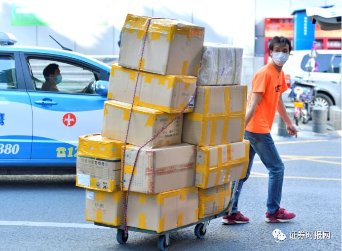 速度著称的深圳，复工速度如何？实探中国电子第一街：能忙的已经忙起来了