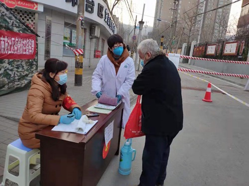 人大代表带货助力,人大代表当好民生实事项目宣传员